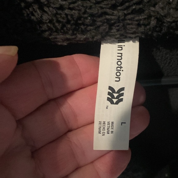 All In Motion black jacket - Picture 2 of 4